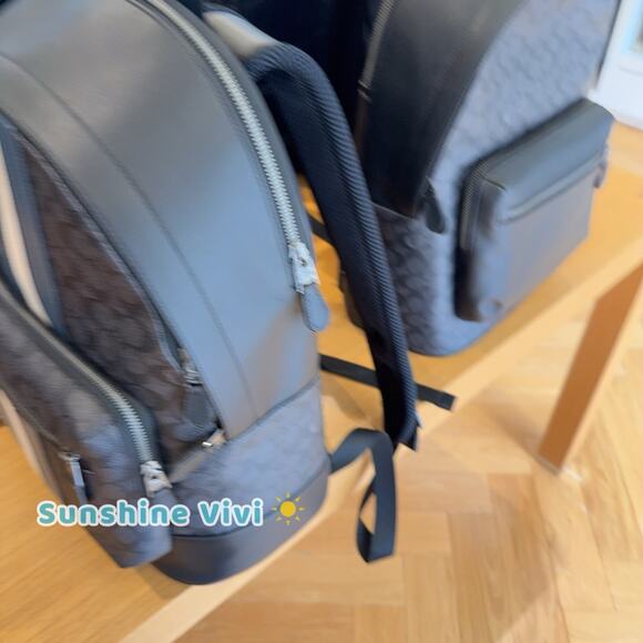 NWT Coach Cv922 West Backpack In Signature Canvas With Varsity Stripe - Picture 4 of 8